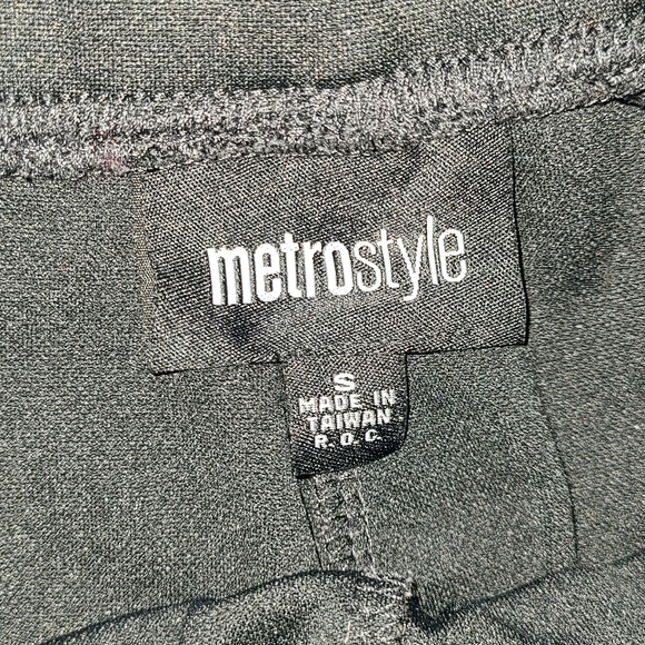 Sportsuit - Picture 7 of 7